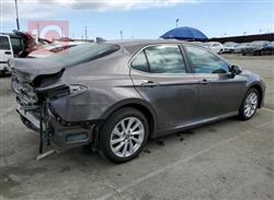 تۆیۆتا کامری